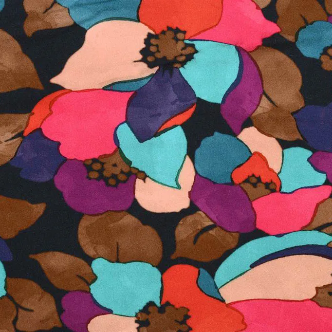 Viscose crêpe fuchsia met abstracte figuren
